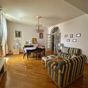 Crystal House Apartment