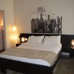 Banchi Vecchi Ny Apartment